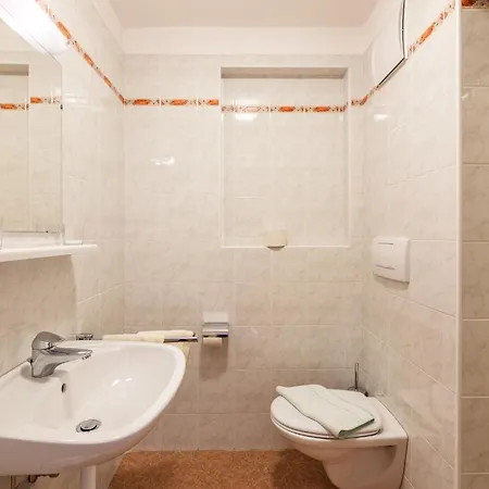 Nr- 17 By Interhome Apartment Solda